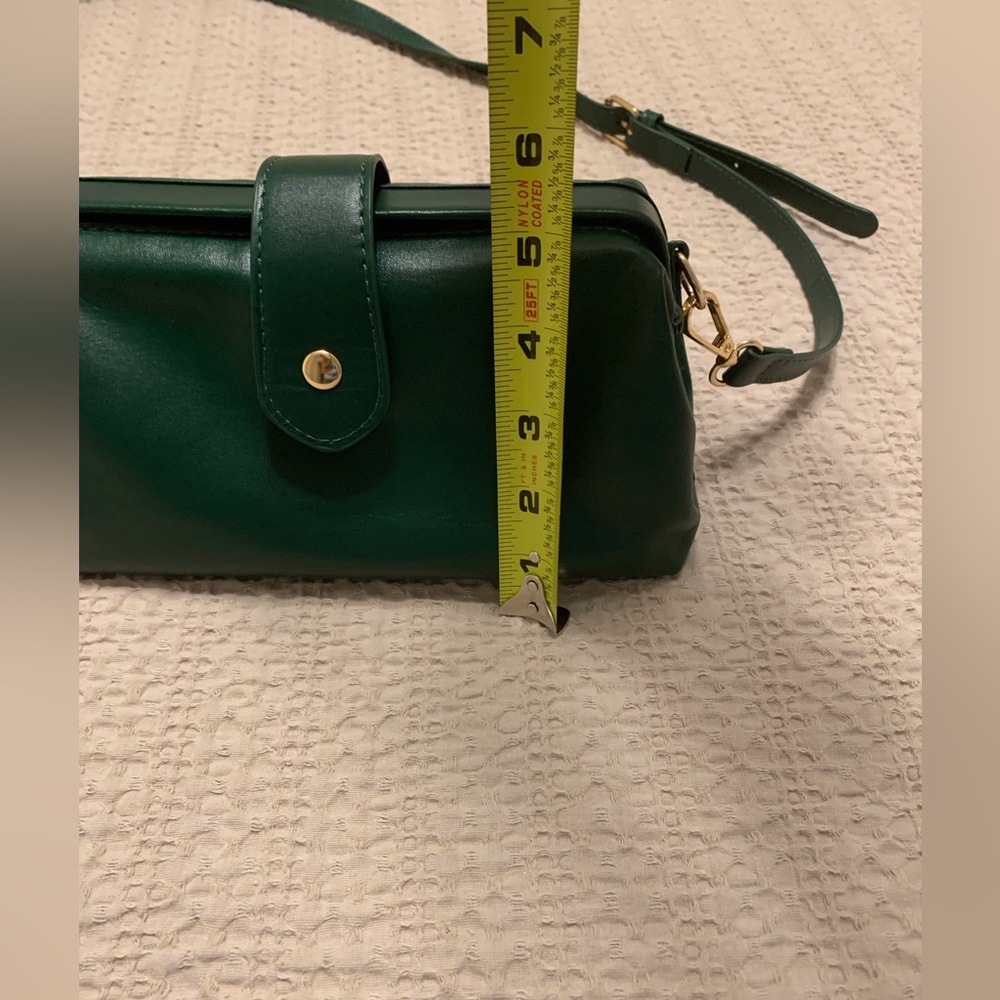 Small purse with crossbody strap.  Dark Green. New Without Tags - Picture 2 of 8